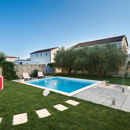 Villa Mediteranea Umag Exterior photo